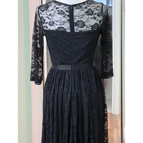 Black gothic Sz S formal dress Prom wedding graduation Lace over poly satin. - Picture 4 of 9